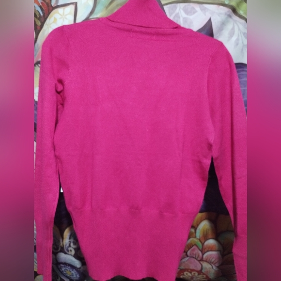 hot pink turtleneck long sleeve - Picture 3 of 7
